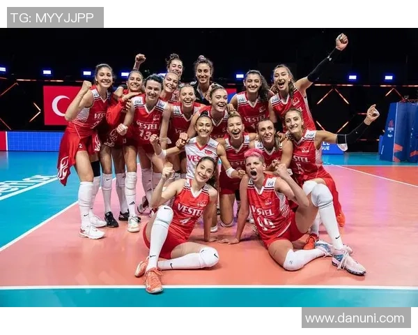 土耳其女排对阵比利时女排精彩对决分析与赛前展望 土耳其女排对阵比利时女排精彩对决分析与赛前展望