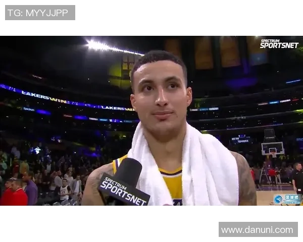 凯尔库兹马的篮球之路与未来发展潜力探讨 凯尔库兹马的篮球之路与未来发展潜力探讨