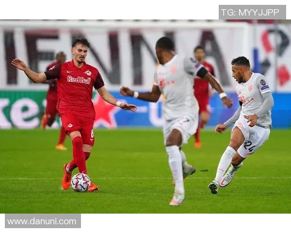 拜仁慕尼黑对阵萨尔茨堡精彩比赛录像回放及精彩瞬间分析