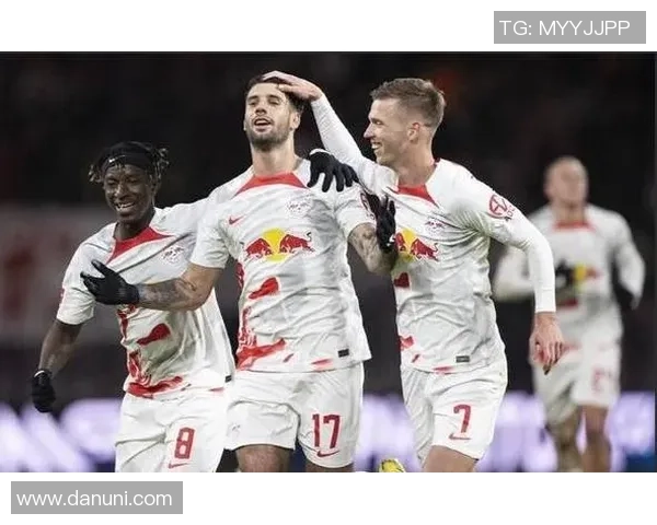 斯图加特对决分析：球队状态与战术解析，谁将赢得关键比赛胜利