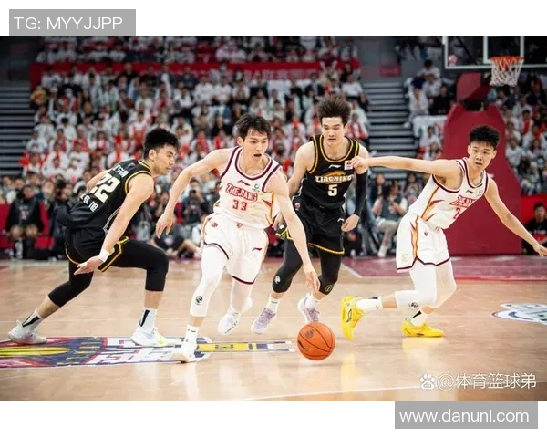 杭州篮球队战术深度解析与比赛策略探讨