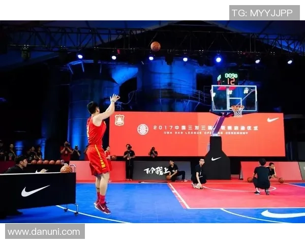 新疆与广东首场对决精彩纷呈球迷期待巅峰对决的激烈较量