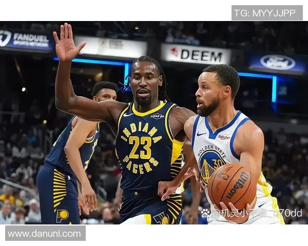 步行者与勇士的精彩对决央视直播全程回顾与分析