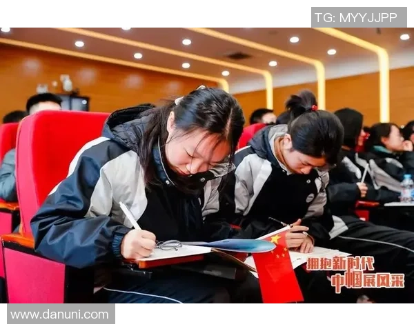 贾诚：在时代浪潮中追寻梦想与坚持的青年奋斗故事