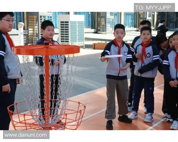 重庆飞盘队默契配合探秘：团队协作如何助力竞技水平提升