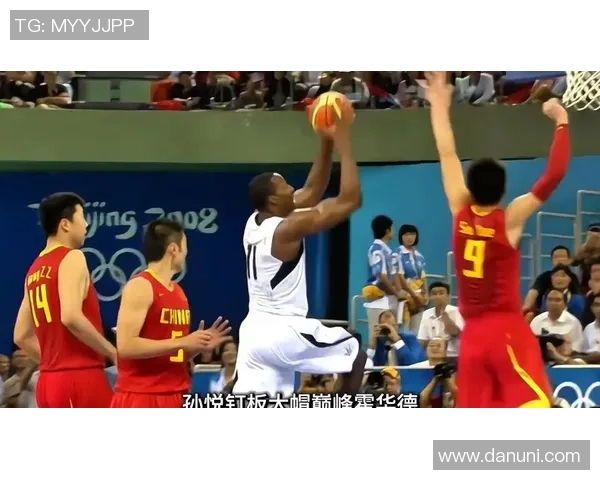 篮球明星华德的传奇之路与赛场背后的奋斗故事